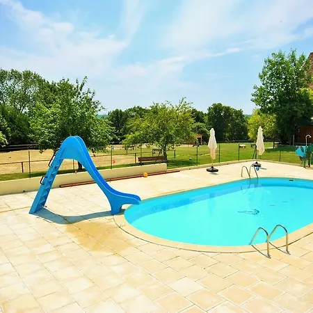 Chalet C1 Σαλέ Saint-Fargeau-Ponthierry