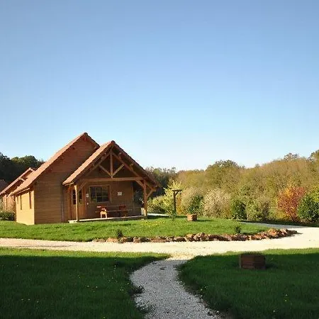 Chalet C1 * Saint-Fargeau-Ponthierry